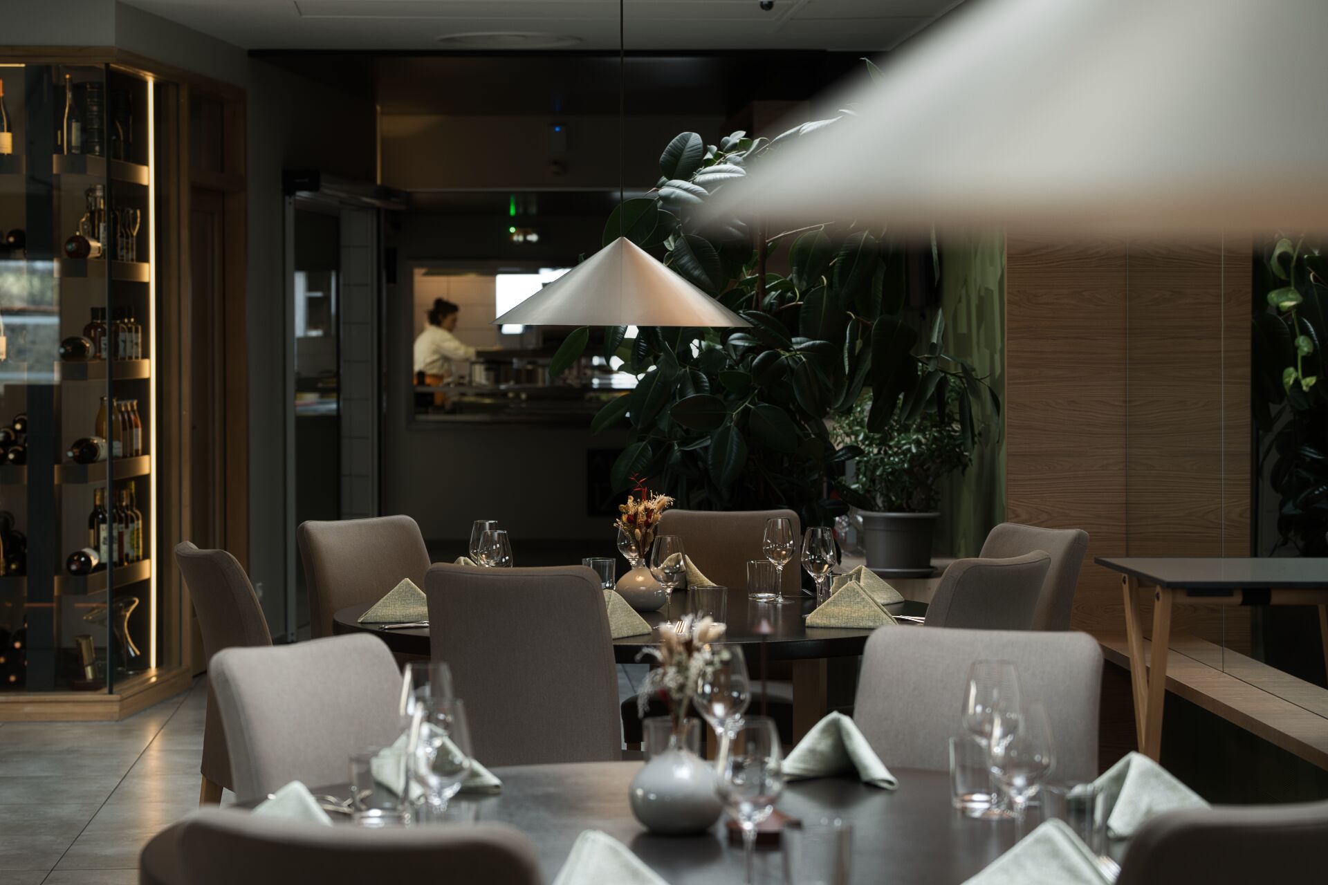 Salle du restaurant gastronomique À la 12 à Delme, Moselle